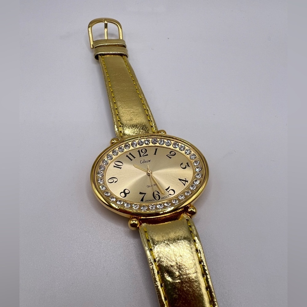 Collezio Gold Tone Crystal Bezel Watch – Needs Battery